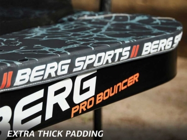 BERG SPORTS Ultim Pro Bouncer FlatGround 5x5 + AeroWall