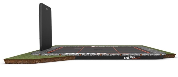 BERG SPORTS Ultim Pro Bouncer FlatGround 5x5 + AeroWall